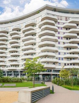 Rheinresidenz der Extraklasse - Stilvolle Maisonette mit privatem Garten! - Köln