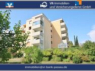 "Design trifft auf Eleganz" Gepflegte 3-Zimmer-Wohnung mit Balkon, Kellerabteil u. traumhaftem Blick - Passau