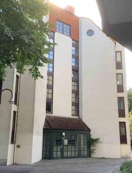 Frisch renovierte 2-Zimmer-Wohnung mit Ausblick - Bremen