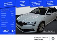 Skoda Superb, Combi, Jahr 2024 - Leverkusen