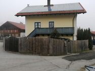 Großzügiges Einfamilienhaus mit Entfaltungsmöglichkeiten in zentraler Dorflage bei Waldkirchen. - Waldkirchen