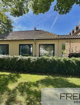 Walmdachbungalow mit Charme in der denkmalgeschützten Eisenbahnsiedlung Rheinhausen - Duisburg