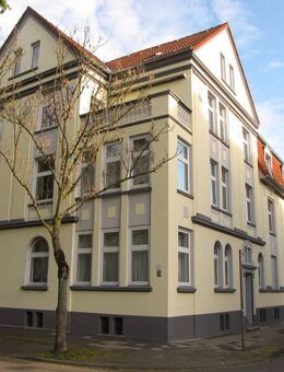 Geräumige 2,5 Raum Wohnung mit zwei Balkonen in Wanne-Mitte - Herne