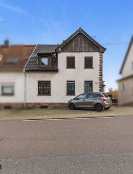 Liebevoll renoviertes Einfamilienhaus in zentraler Lage - Quierschied