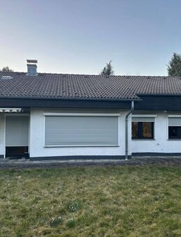 Freistehendes Einfamilienhaus mit Garten und Garage -courtagefrei - Gerolstein