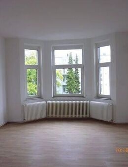 Komplett renovierte 3 Zimmerwohnung mit neuwertiger Einbauküche in der Südtstadt von Wilhelmshaven - Wilhelmshaven