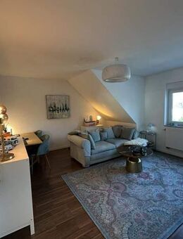 Sehr gepflegte 2 Zimmer im Dachgeschoss! - Soest