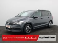 VW Touran, 1.5 l TSI MOVE OPF, Jahr 2022 - Würzburg