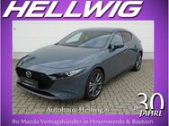 Mazda 3, 2.5 l Exclusive Driver& Design-Paket NEU 2025, Jahr 2022 - Hoyerswerda