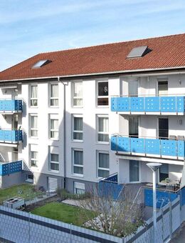 Schwelgen Sie in Wohnraum! Herrlich große Maisonette-Wohnung mit Balkon, Carport und Garage - Waghäusel
