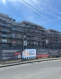 Neubau - 4 Zimmerwohnung mit Einbauküche und zwei Balkonen - Bad Vilbel