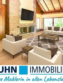 Großzügiges Ein- /Mehrfamilienhaus (1-3 Parteien) in ruhiger, uneinsehbarer Lage. - Bad Bocklet