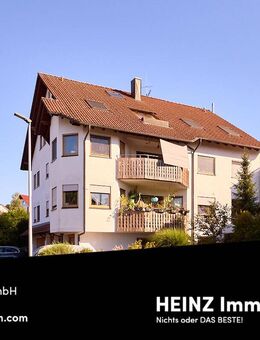 Mehrfamilienhaus mit 5 Wohneinheiten und ca. 501qm, vier Garagen und Aussenstellplätze - Berglen