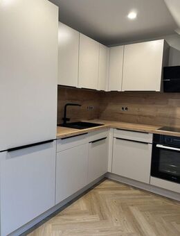 Attraktive Wohnung mit Loggia und exklusiver Einbauküche - Westerstede