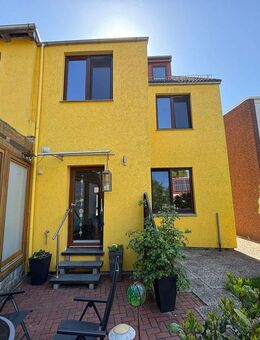 Buntentorsteinweg - Modernisierte Doppelhaushälfte mit Garage und ruhigem Gartengrundstück - Bremen