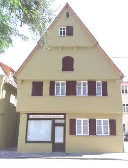 2 Zimmer Wohnung mit großer Terrasse und Einbauküche in der Altstadt - Nördlingen