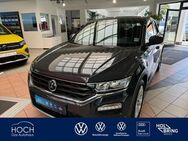 VW T-Roc, 2.0 TSI Sport, Jahr 2020 - Gladenbach