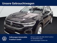 VW T-Roc, 1.0 TSI Life d113cx, Jahr 2023 - Frankfurt (Main)