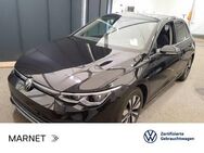 VW Golf, 2.0 TDI VIII Life, Jahr 2023 - Bad Nauheim