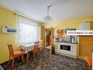 IMMOBERLIN.DE - Charmantes Einfamilienhaus mit großem Sonnengarten & Garage in ländlicher Wohlfühllage - Bernau (Berlin)