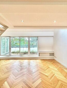 Erstbezug nach Sanierung - Exklusive Maisonettewohnung mit Dachterrasse - Berlin