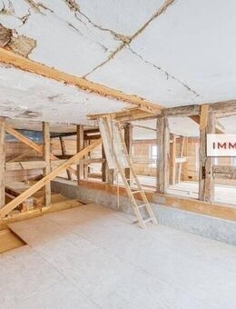 IMMOBERLIN.DE - Historisches, 2006 saniertes Wohn- + Geschäftshaus mit Ausbaupotential im Ortszentrum - Gransee