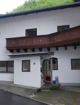 Sanierte 3-Zimmerwohnung mit Gewölbe - Bergen (Regierungsbezirk Oberbayern)