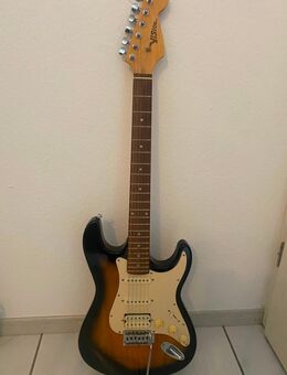 E-Gitarre, guter Zustand, 6-saitig - Much