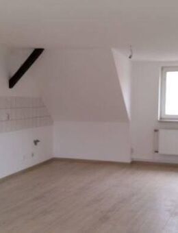 Tolle 2 - Raum Single - DG - Wohnung in Dessau - Ziebigk - Dessau-Roßlau