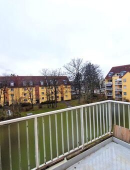 2-Zimmer-Wohnung im 3.OG mit Balkon, Tiefgaragenstellplatz und Keller - Ideal zur Kapitalanlage - Zentral in 92318 Neumarkt - Neumarkt (Oberpfalz)