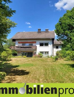 1363 - Hof: Einfamilienhaus mit ELW in bester Lage - Hof