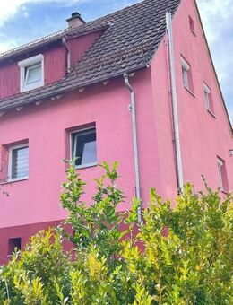 Freibad vor der Türe! Einfamilienhaus in Spitzenlage mit großem Grundstück in Calw-Stammheim! Freie Farbwahl - Calw