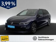 VW Golf, 2.0 TDI VIII R-Line, Jahr 2023 - Krefeld