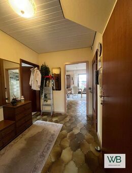 Osloß - Einfamilienhaus mit Einliegerwohnung in toller Lage mit Erbpachtgrundstück - Osloß