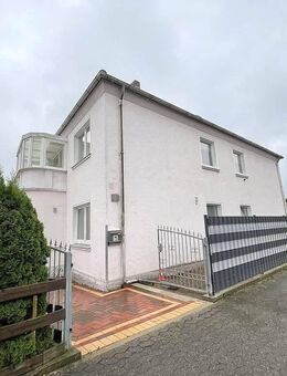 Renoviertes Zweifamilienhaus im Mindener Osten - Minden (Nordrhein-Westfalen)