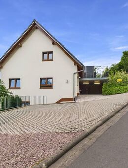 Neubau 2024: ELW, Doppelgarage & Fernblick in Johannesberg-Rückersbach - PV-ready & WP, 43 kWh/m²a - Johannesberg