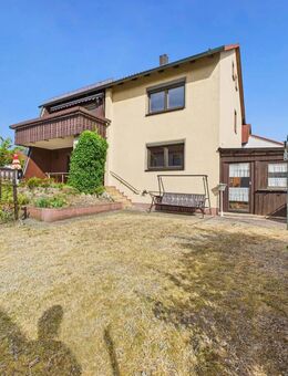 Offene Besichtigung Sonntag, 03.08.2025 um 14 Uhr / Familienhaus mit Charme und Potential - Sachsen (Ansbach)