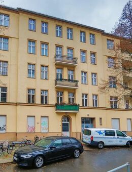 2 Zimmer Altbauwohnung mit Balkon im Reuterkiez Eigenbedarf ab 2029 möglich! - Berlin