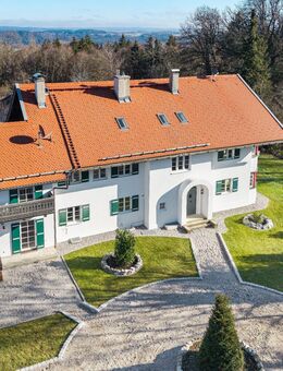 Erstbezug nach aufwendiger Sanierung: Villenanwesen von 1916 auf repräsentativem Grundstück - Icking