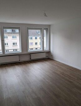 Schöne helle 2-Zimmerwohnung in UNI Nähe - Hamburg