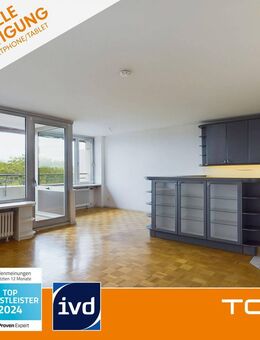 Wohnen mit Weitblick: 4-Zimmer-Wohnung im Asemwald mit Balkon und Stellplatz - Stuttgart