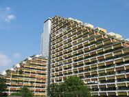 Wohnen im Pharaohaus! 1 Zimmer Wohnung mit Balkon und Tiefgaragenstellplatz zu verkaufen! - München