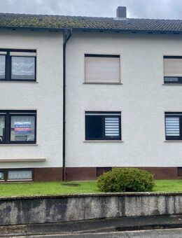 Neuer Preis - Attraktives Zweifamilienhaus in Reinhardshagen - Frei nach Absprache - Reinhardshagen