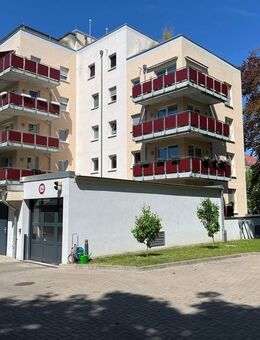 Wohnen in der Werder-Residenz! 3-Raum-Wohnung mit Fußbodenheizung, großer Balkon, Wanne und Dusche - Magdeburg