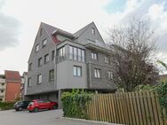 6485- Höchst attraktive Dachgeschosswohnung in zentraler Lage von WST mit EBK und Pkw-Stellplatz! - Westerstede