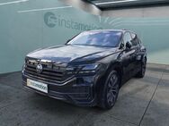 VW Touareg, 3.0 R-Line V6 TDI ° 21, Jahr 2024 - München