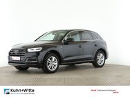 Audi Q5, 55 TFSIe quattro sport S line, Jahr 2020 - Seevetal