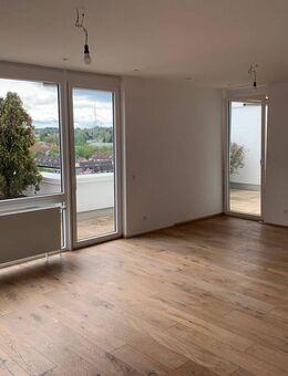 Schorer-Immobilien: Wohntraum - Penthouse mit Weitblick - Neusäß