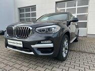 BMW X3 20d/360°/HEAD-UP/LEDER/STANDHZ/DAB/NAVI - Halsbrücke