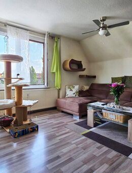 Hier oben wohnt die Gemütlichkeit - 3 Zimmer im Dachgeschoss - Köthen (Anhalt)